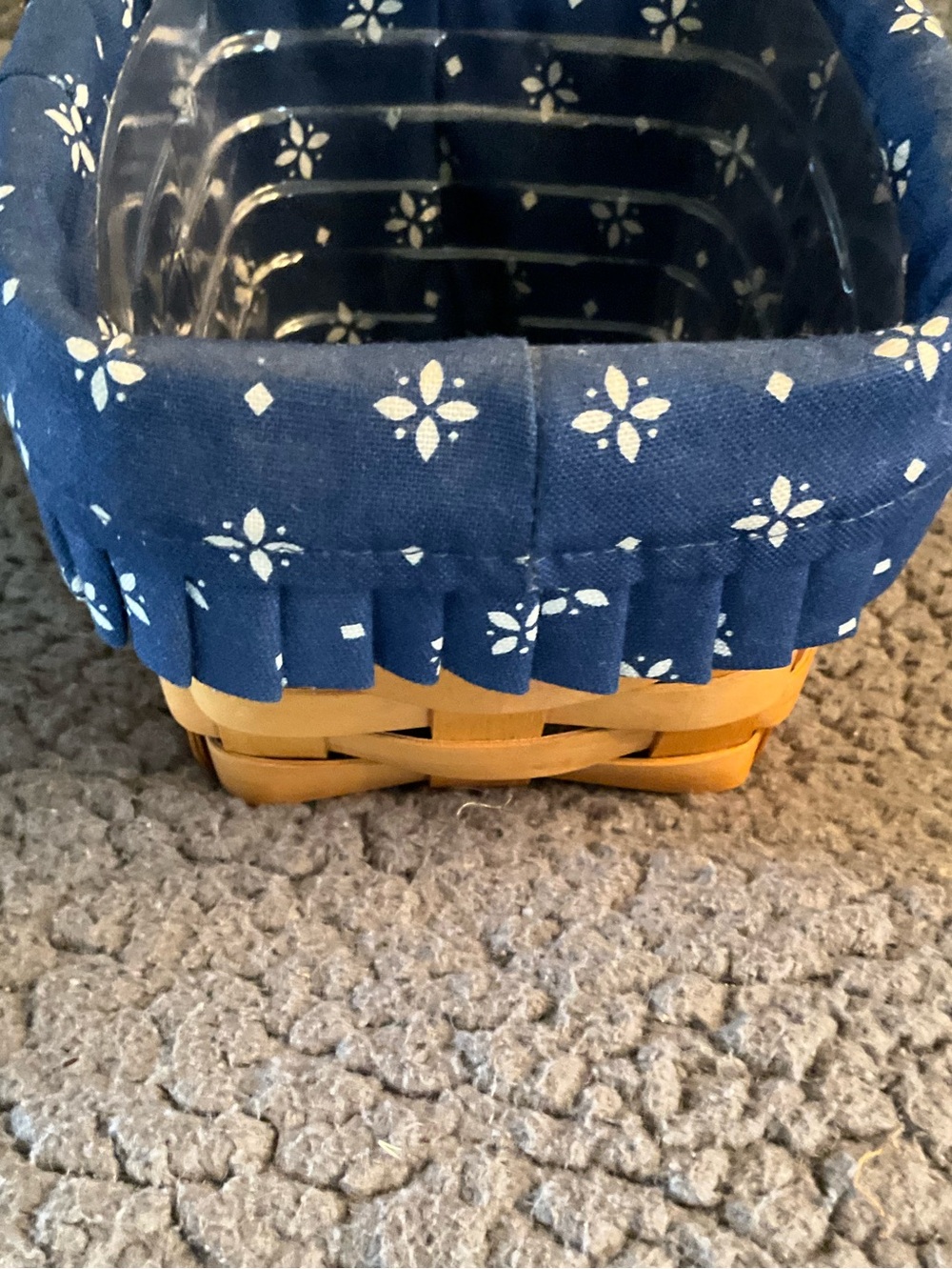 Vintage 1998 small square Longaberger basket